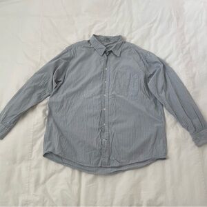 Old Navy Vintage Fit Blue and White Check Pattern Button Down Shirt